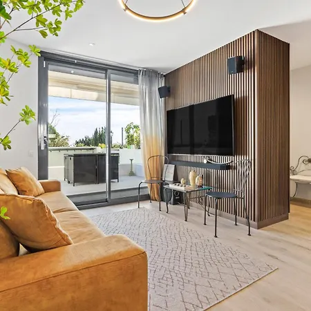 ヴィラ Luxury Townhouse With Stunning Sea & Mountain Views