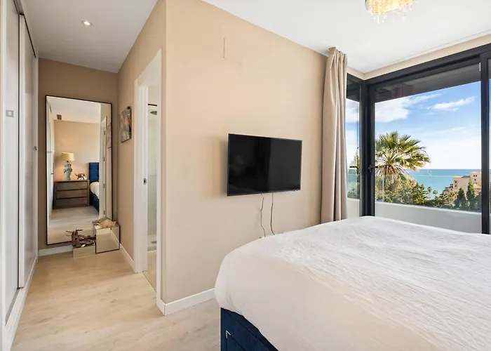 ヴィラ Luxury Townhouse With Stunning Sea & Mountain Views *