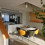 Villa Luxury Townhouse With Stunning Sea & Mountain Views *