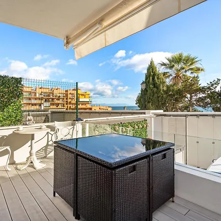 Villa Luxury Townhouse With Stunning Sea & Mountain Views *