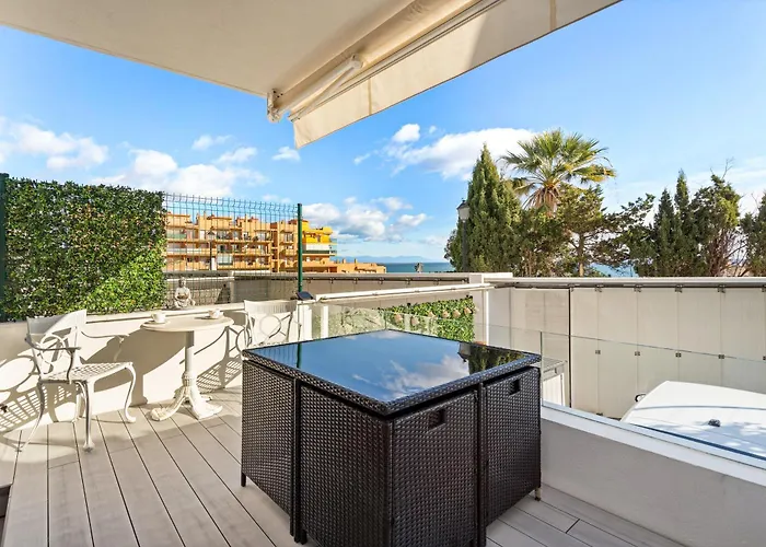 וילה Luxury Townhouse With Stunning Sea & Mountain Views *