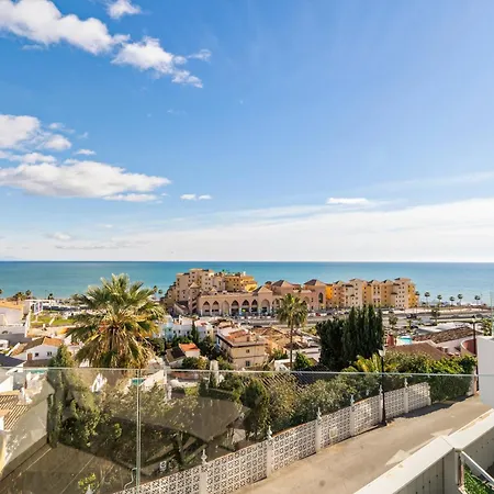 ヴィラ Luxury Townhouse With Stunning Sea & Mountain Views